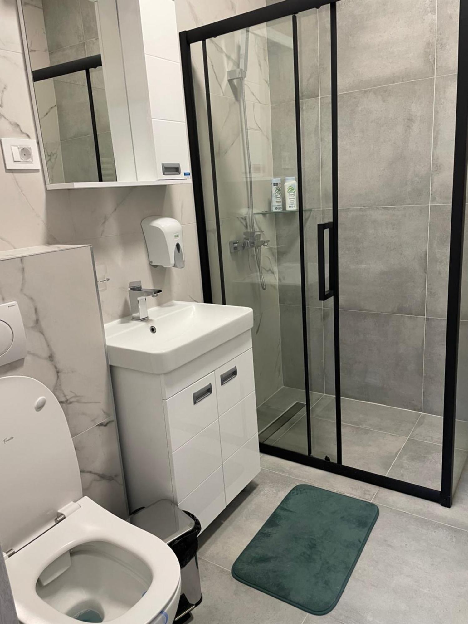 סובוטיקה Urban Apartments מראה חיצוני תמונה